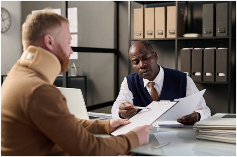 Should You Handle Your Personal Injury Case Alone?